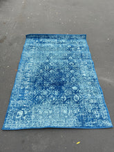 Load image into Gallery viewer, nuLOOM Herminia Vintage Trellis Area Rug, 4&#39; x 6&#39;, Blue
